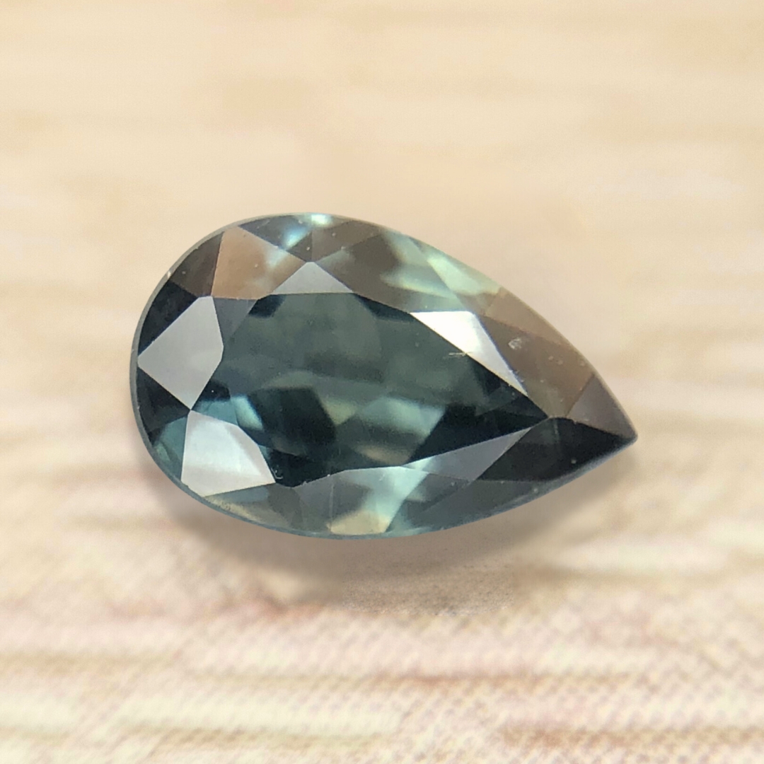 0.47ct Pear Mixed Cut Sapphire 0.47ct Pear Mixed Cut Sapphire