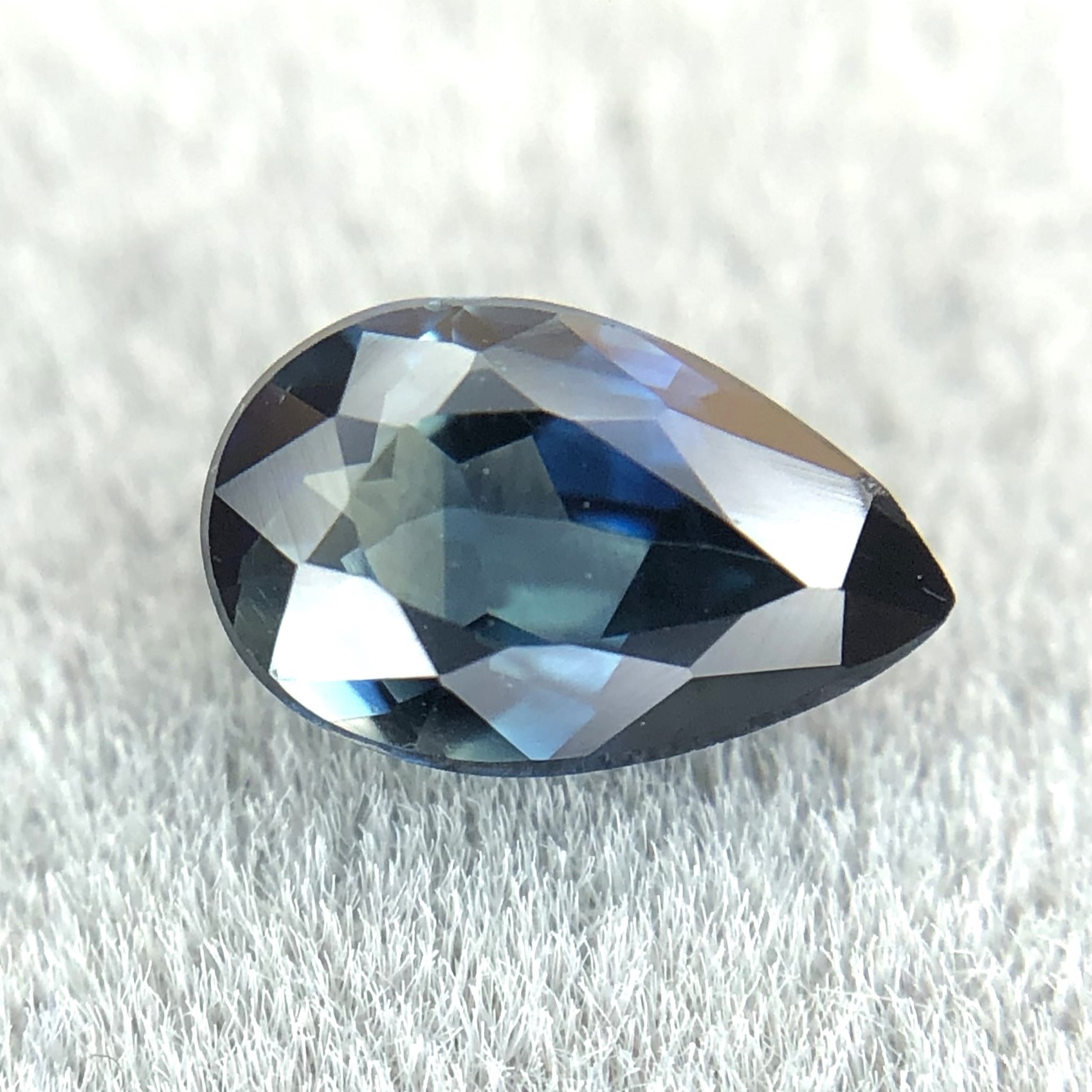 0.49ct Pear Mixed Cut Sapphire 0.49ct Pear Mixed Cut Sapphire
