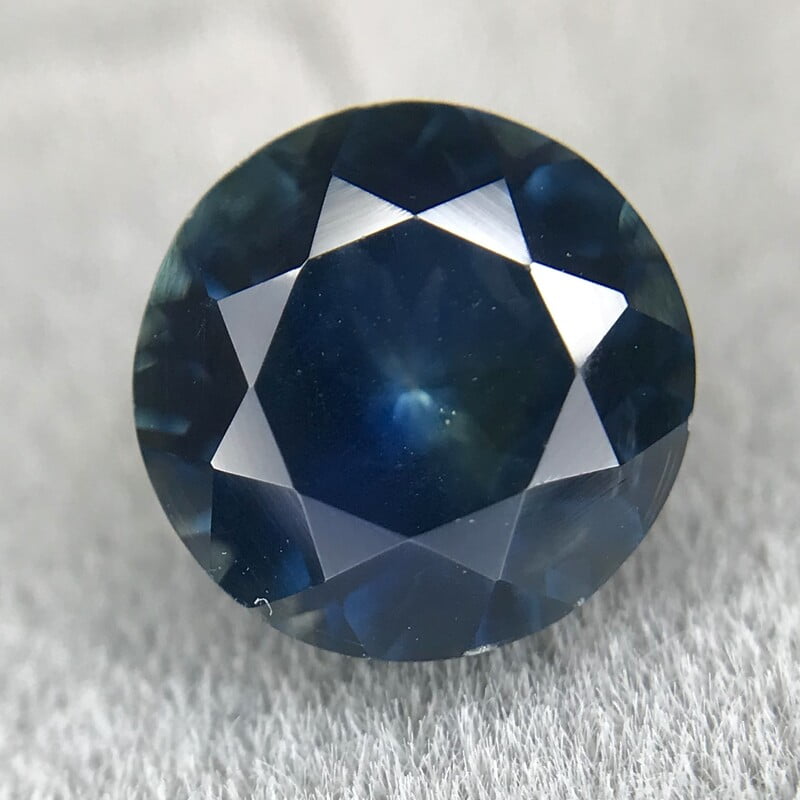 1.71ct Round Brilliant Cut Sapphire 1.71ct Round Brilliant Cut Sapphire