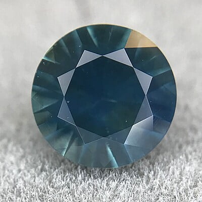 0.95ct Round Brilliant Cut Sapphire
