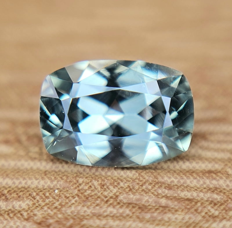 0.64ct Cushion Brilliant Cut Sapphire 0.64ct Cushion Brilliant Cut Sapphire
