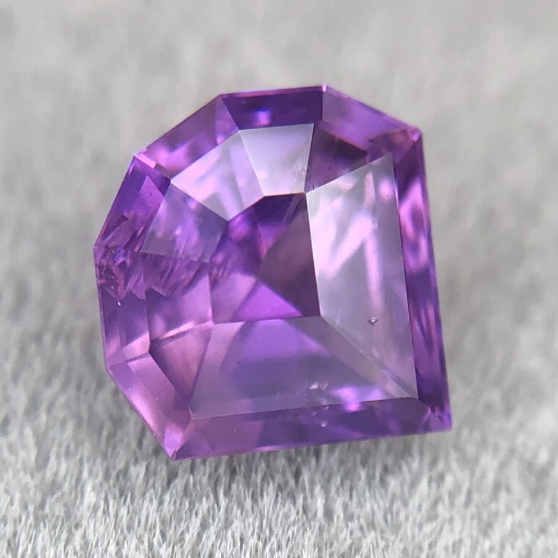 0.98ct Fancy Step Cut Sapphire 0.98ct Fancy Step Cut Sapphire