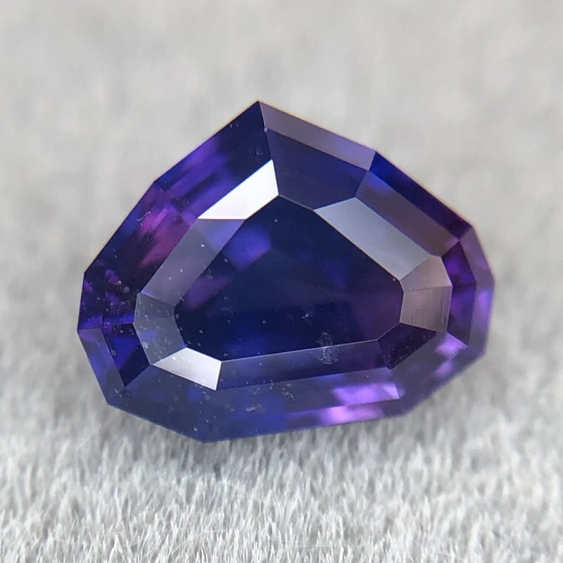 1.04ct Fancy Step Cut Sapphire 1.04ct Fancy Step Cut Sapphire