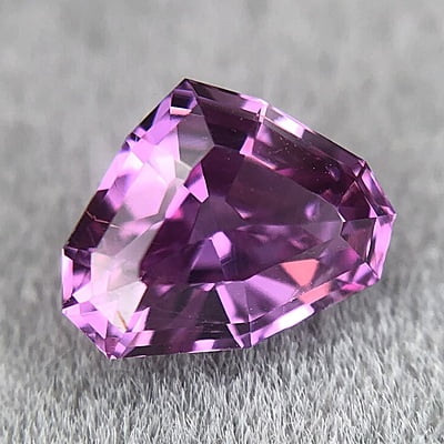 0.98ct Fancy Step Cut Sapphire 0.98ct Fancy Step Cut Sapphire