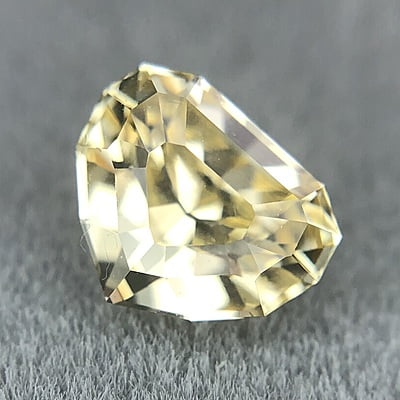 1.06ct Fancy Step Cut Sapphire 1.06ct Fancy Step Cut Sapphire