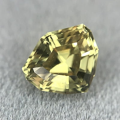 1.08ct Fancy Step Cut Sapphire 1.08ct Fancy Step Cut Sapphire