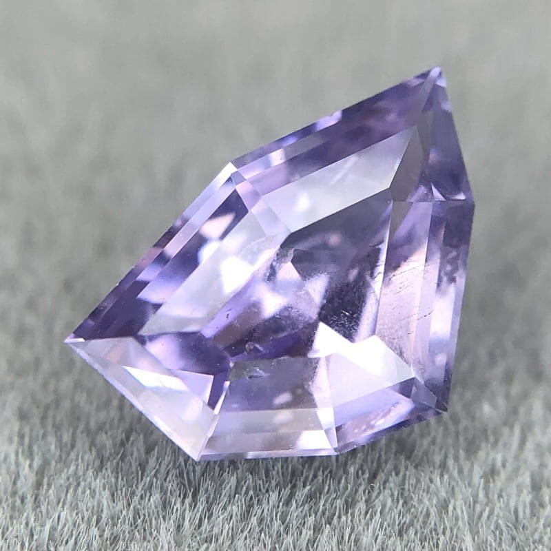 0.84ct Fancy Step Cut Sapphire 0.84ct Fancy Step Cut Sapphire