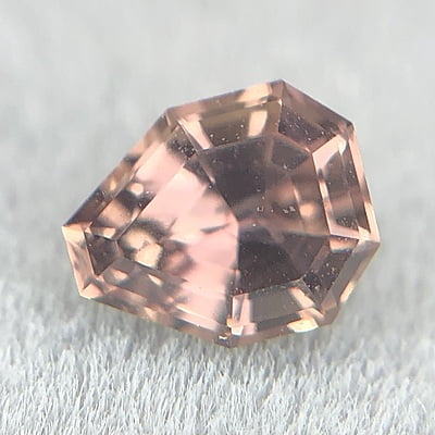 0.63ct Fancy Step Cut Sapphire 0.63ct Fancy Step Cut Sapphire