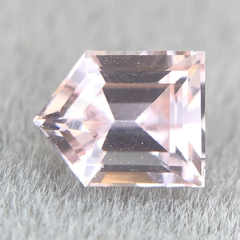 0.47ct Fancy Step Cut Sapphire 0.47ct Fancy Step Cut Sapphire