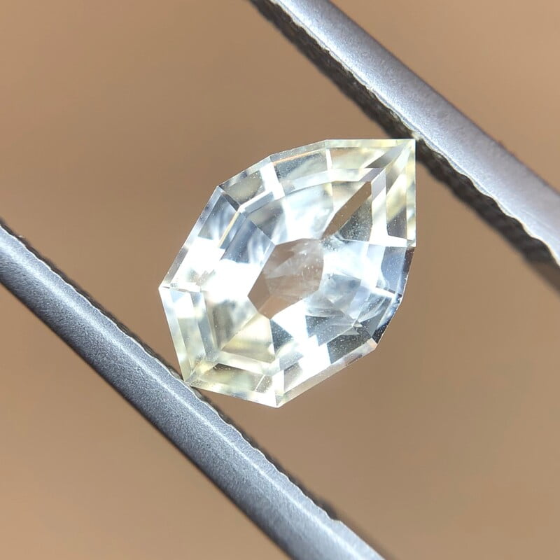1.06ct Fancy Step Cut Sapphire 1.06ct Fancy Step Cut Sapphire