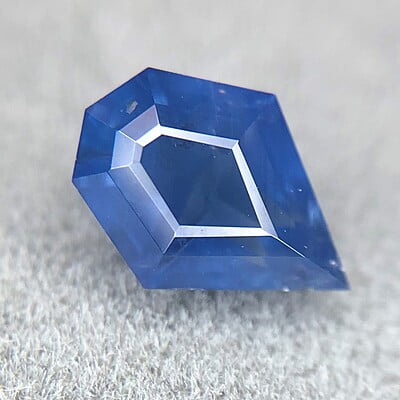 1.33ct Fancy Step Cut Sapphire 1.33ct Fancy Step Cut Sapphire