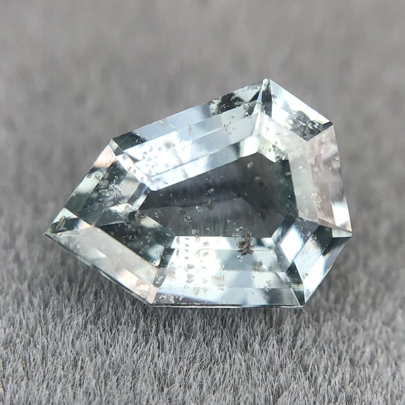 1.27ct Fancy Step Cut Sapphire 1.27ct Fancy Step Cut Sapphire