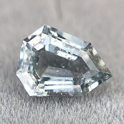1.27ct Fancy Step Cut Sapphire 1.27ct Fancy Step Cut Sapphire