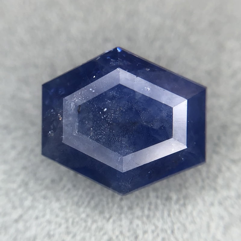 2.74ct Hexagon Step Cut Sapphire 2.74ct Hexagon Step Cut Sapphire