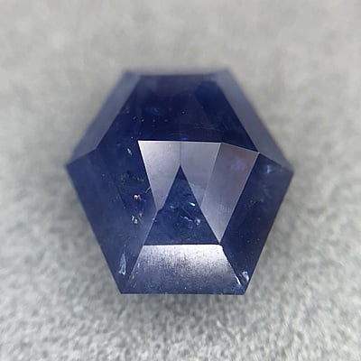 2.74ct Hexagon Step Cut Sapphire 2.74ct Hexagon Step Cut Sapphire