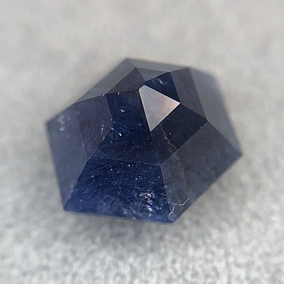 2.21ct Hexagon Step Cut Sapphire 2.21ct Hexagon Step Cut Sapphire