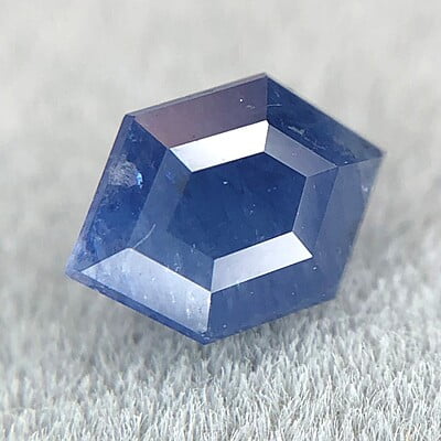0.68ct Hexagon Step Cut Sapphire 0.68ct Hexagon Step Cut Sapphire