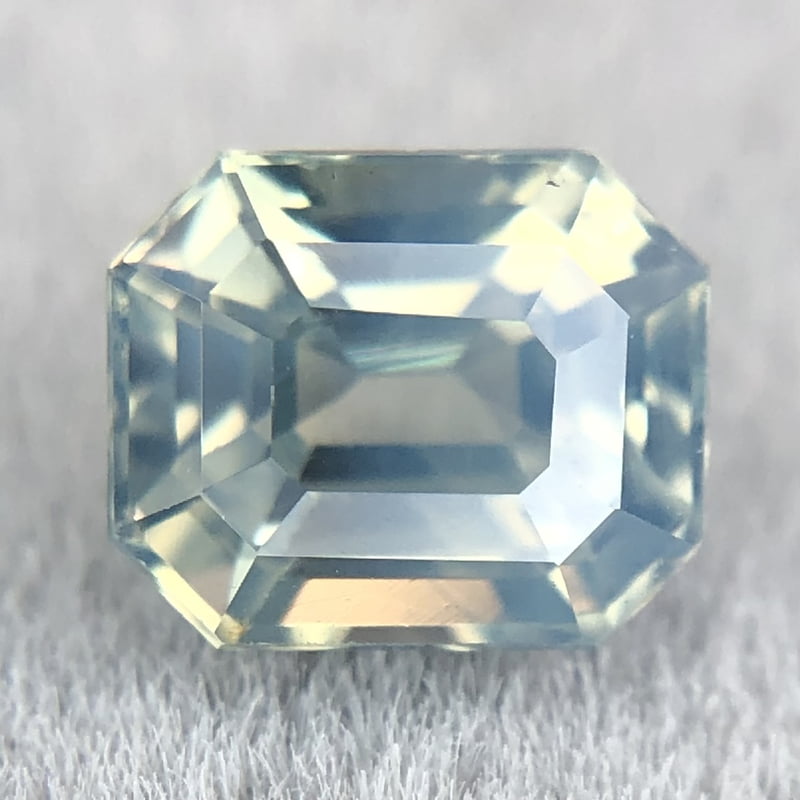 0.70ct Octagon Step Cut Sapphire 0.70ct Octagon Step Cut Sapphire
