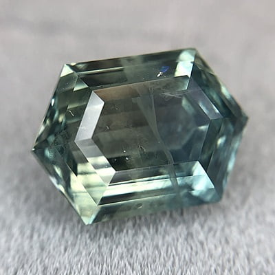 5.01ct Hexagon Step Cut Sapphire 5.01ct Hexagon Step Cut Sapphire