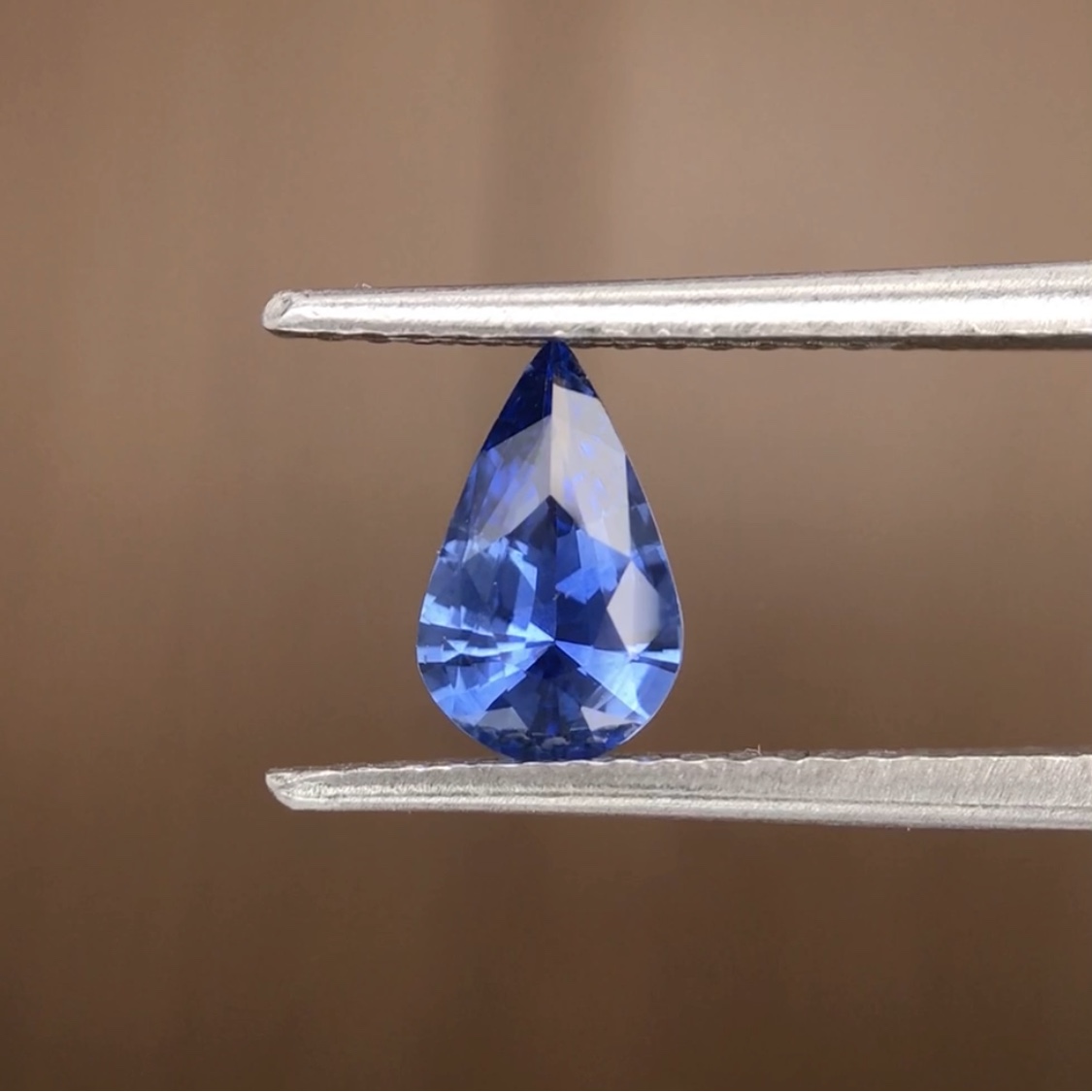0.67ct Pear Mixed Cut Sapphire 0.67ct Pear Mixed Cut Sapphire