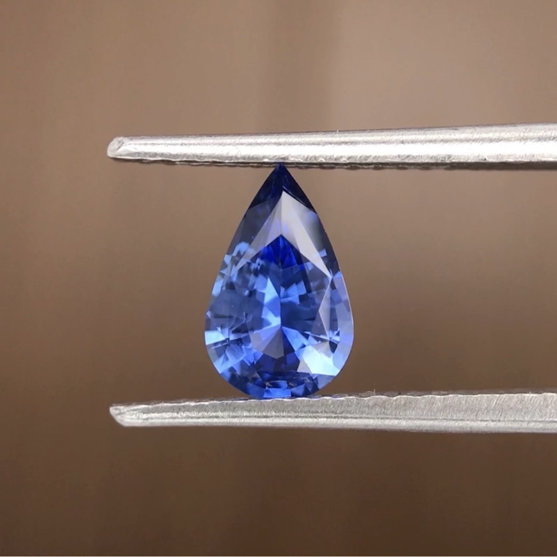 0.91ct Pear Mixed Cut Sapphire 0.91ct Pear Mixed Cut Sapphire