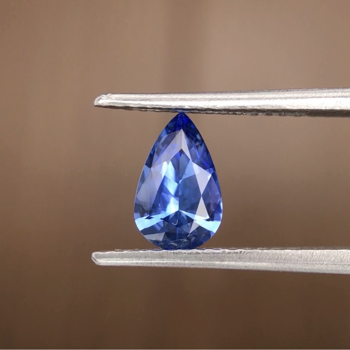 0.85ct Pear Mixed Cut Sapphire 0.85ct Pear Mixed Cut Sapphire