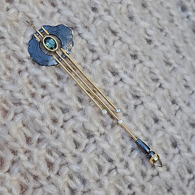 'Continuum' Stick Pin 'Continuum' Stick Pin