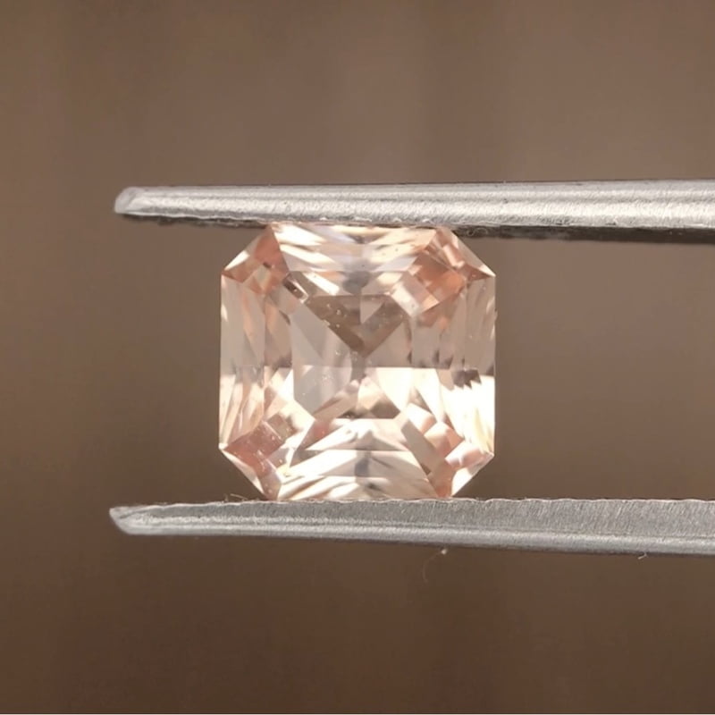 2.39ct Radiant Brilliant Cut Sapphire 2.39ct Radiant Brilliant Cut Sapphire