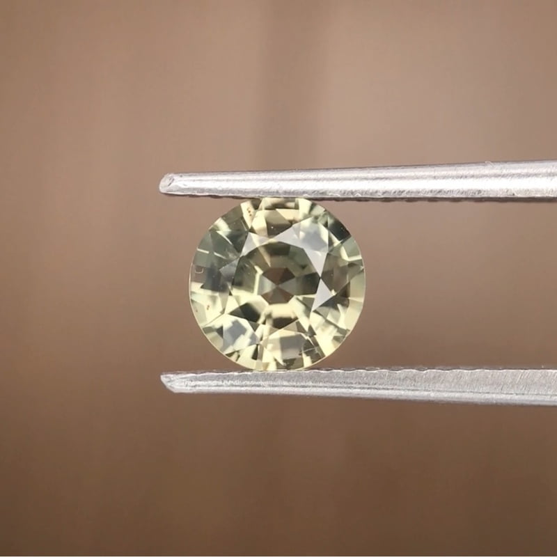 1.32ct Round Brilliant Cut Sapphire 1.32ct Round Brilliant Cut Sapphire