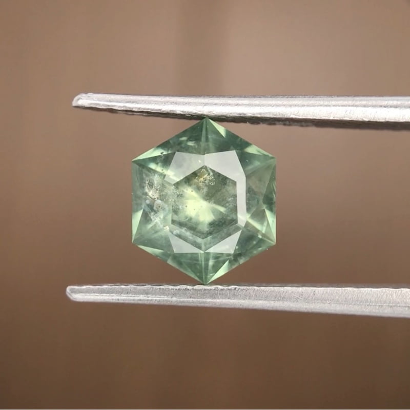 2.52ct Hexagon Brilliant Cut Sapphire 2.52ct Hexagon Brilliant Cut Sapphire