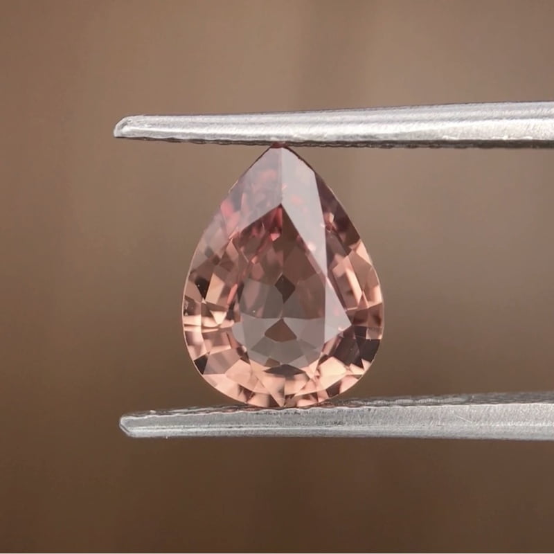 1.69ct Pear Mixed Cut Sapphire 1.69ct Pear Mixed Cut Sapphire
