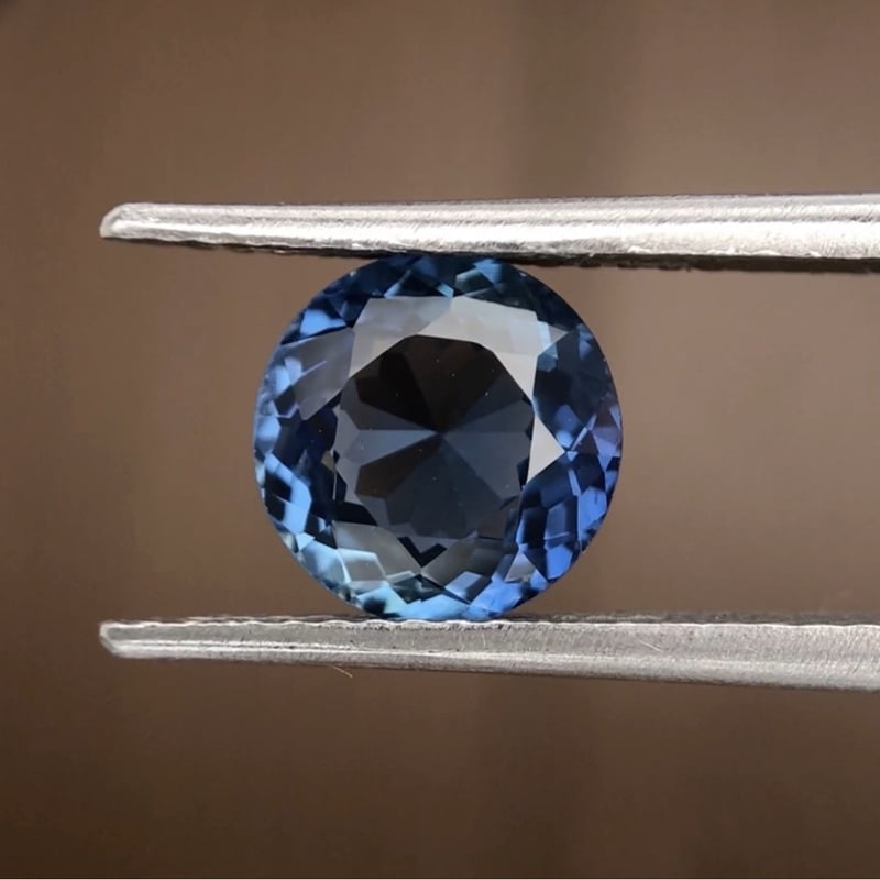 1.94ct Round Mixed Cut Sapphire 1.94ct Round Mixed Cut Sapphire