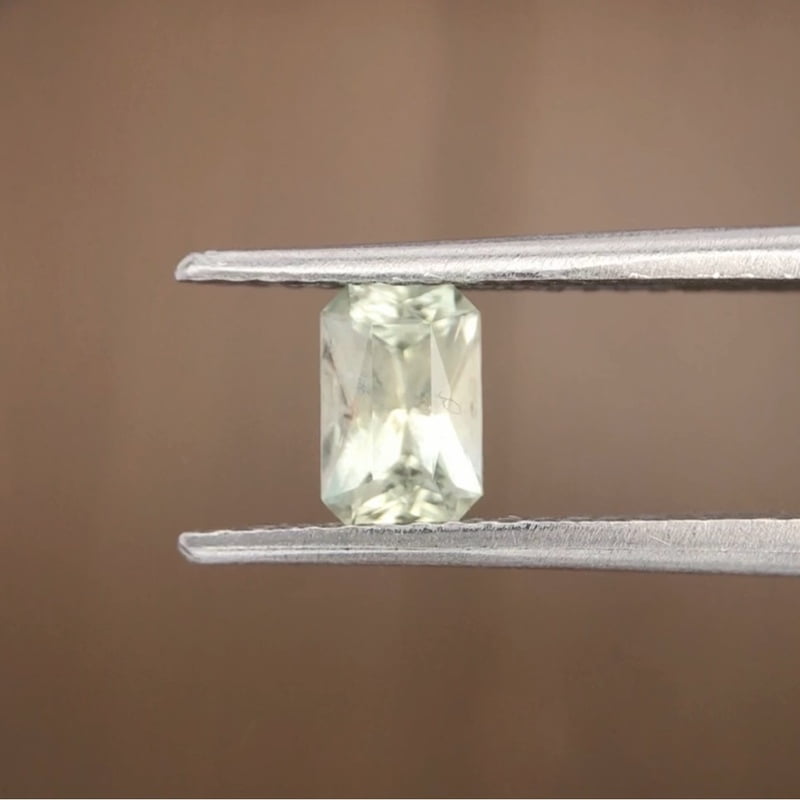 0.64ct Radiant Brilliant Cut Sapphire 0.64ct Radiant Brilliant Cut Sapphire