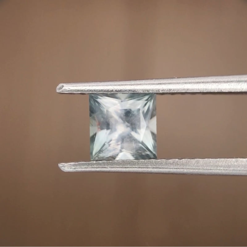 1.03ct Princess Brilliant Cut Sapphire 1.03ct Princess Brilliant Cut Sapphire