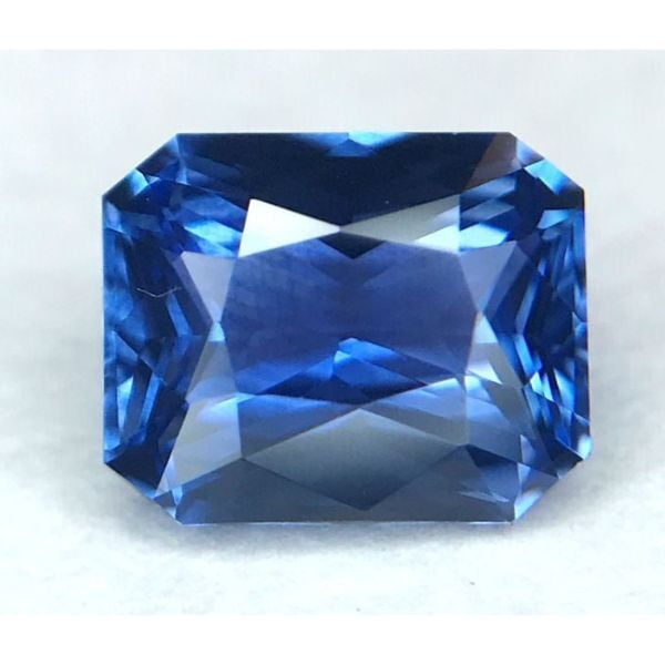 1.08ct Radiant Brilliant Cut Sapphire 1.08ct Radiant Brilliant Cut Sapphire